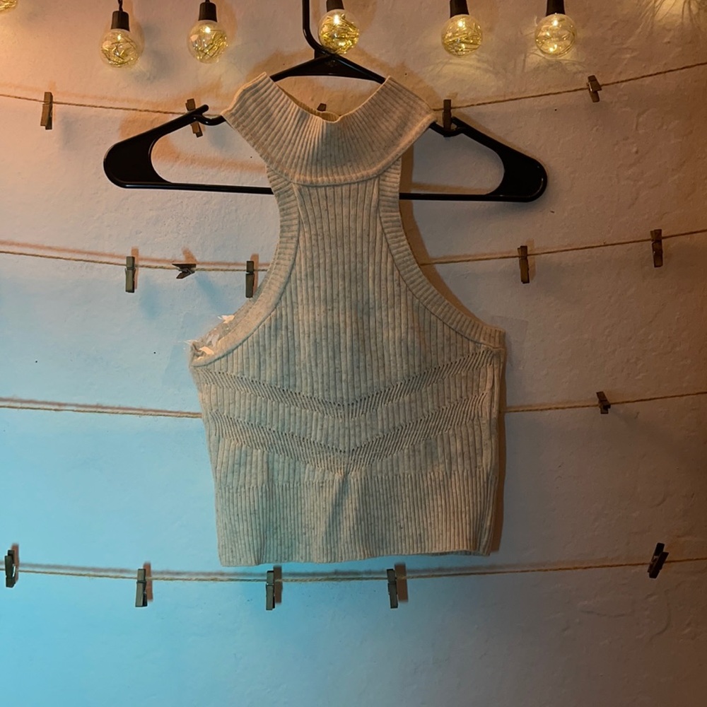Ribbed Turtle Neck sleeveless top